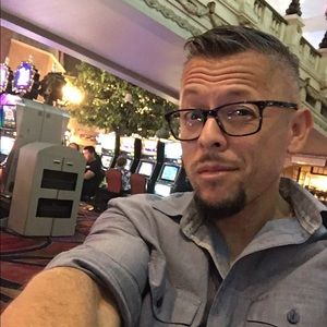 Meet your Posher, Raymond